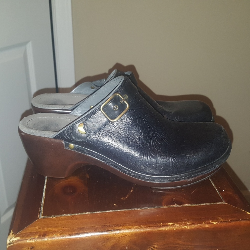 Born clog